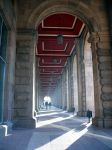 Il centro storico di Sofia sembra fatto apposta per le passeggiate, con le sue distanze a misura d'uomo, i portici e un'atmosfera intima e vivace allo stesso tempo - © Stoyanov ...