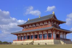 Tempio nel complesso del Palazzo Heijo a Nara, Giappone - © kenjito / Shutterstock.com