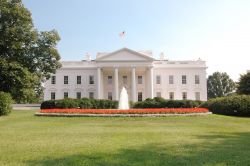 White House Washigton DC: la famosa Casa Bianca dove risiede il Presidente degli Stati Uniti d'america - © Zack Frank / Shutterstock.com