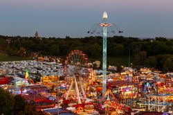 L'annuale fiera dell'oca al Forest Recreation Ground di Nottingham, Inghilterra. Si tratta di uno dei principali eventi nel calendario di questa città inglese: The Goose Fair ...