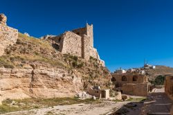 Castello di Karak, Giordania. Fra gli esempi più impressionanti del genio architettonico militare dei crociati, la fortezza di Karak è un oscuro dedalo di sale dalle volte in pietra ...