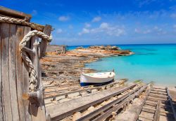 Es Calo de San Agusti a Formentera, Isole Baleari. ...