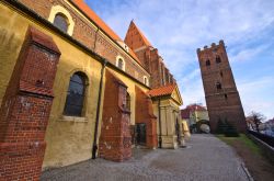 Chiesa di Sant'Andrea a Sroda Slaska, Polonia - Fra le escursioni nei pressi di Breslavia c'è quella al villaggio urbano-rurale di Sroda Slaska dove si può visitare la ...