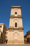 Il campanile della Cattedrale di Santa Maria del Ponte a Lanciano (Abruzzo). La chiesa è Monumento Nazionale dal 1902.