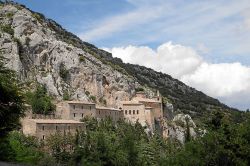 Il Santuario Madonna delle Armi a Cerchiara di Calabria - © Mboesch, CC BY-SA 4.0, Wikipedia