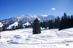 Inverno con la neve in Allgau: Oberjoch e Bad Hindelang, Germania.
