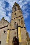 La torre campanaria della chiesa di San Pietro e San Paolo a Eguisheim, Francia - © Pack-Shot / Shutterstock.com