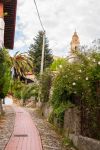 La visita del centro storico del villaggio di Seborga in Liguria