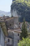 Le case di Equi Terme in Toscana, siamo in Lunigiana visino alle Alpi Apuane