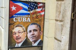 Un poster lungo una strada dell'Avana dà il benvenuto al presidente americano Barack Obama per la sua storica visita a Cuba - © GagliardiImages / Shutterstock.com