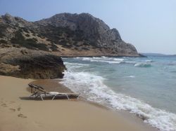 Spiaggia di Arkasa a Karpathos Scarpanto isole Dodecaneso