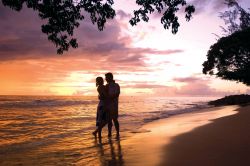 Tramonto a barbados, uno dei momenti più romantici sull'isola - Fonte: Barbados Tourism Authority