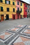 Un particolare della pavimentazione a mosaico di Brugnato, La Spezia, Italia. Il Comune fa parte del circuito dei borghi più belli d'Italia.
