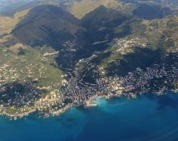 Vista dall'alto di Bogliasco, borgo marinaro della Liguria
