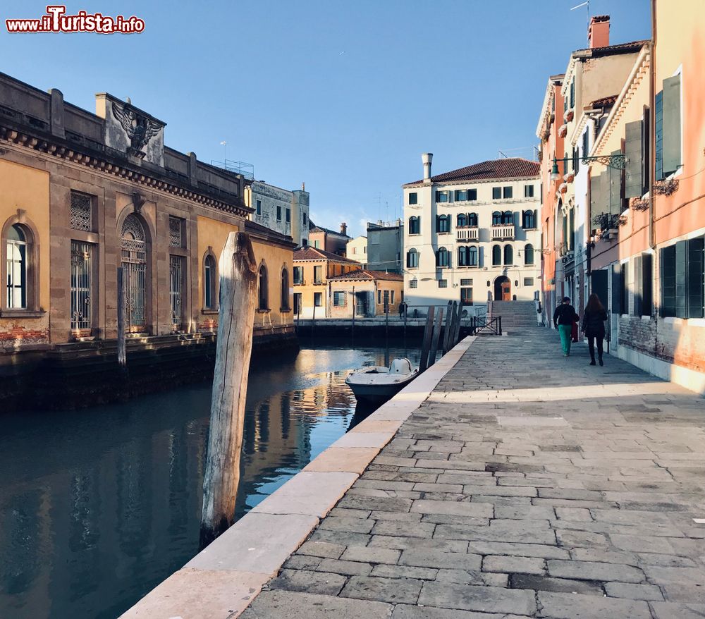 Immagine Rio Briati uno dei canali nel cuore del Sestriere Dorsoduro a Venezia