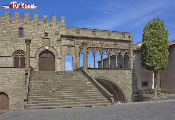 Immagine Il Palazzo dei Papi l'orgoglio medievale del centro di Viterbo