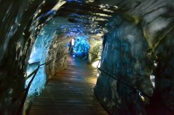 Grotta di Ghiaccio: è un'interessante ...