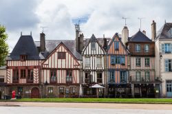 Le case tipiche del centro di Vannes, il borgo della Francia nord-occidentale, in Bretagna - © Oscity / Shutterstock.com 