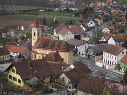Loipersdorf bei fuerstenfeld in Stiria (Austria) - © Ueb-at - CC BY-SA 3.0, Wikipedia