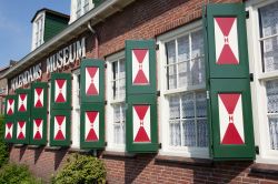 Volendams Museum, Olanda - Inaugurato ufficialmente nel 1991, questo interessante museo della cittadina olandese è stato allestito per testimoniare ai turisti provenienti da tutto il ...