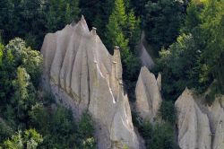 particolare delle piramidi di erosione a Terento (Terenten) in Alto Adige