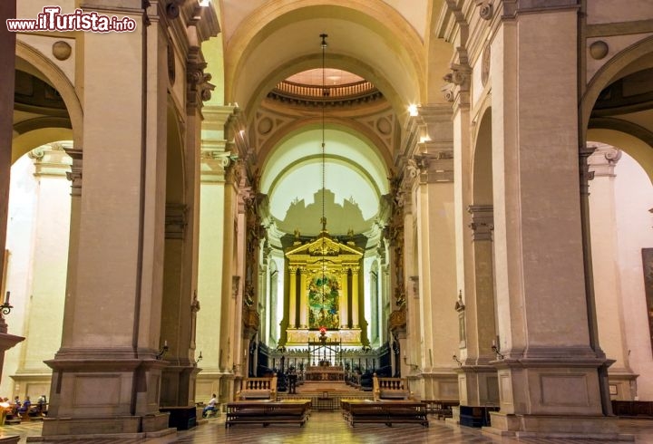 Immagine Interno dell'Abbazia di Santa Giustina a Padova - © Renata Sedmakova / Shutterstock.com