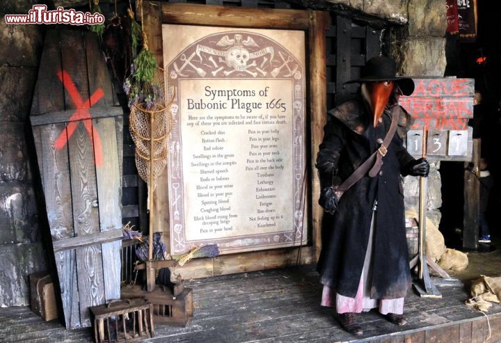 Immagine La peste del 1665 al London Dungeon, Londra - Volete rivivere la terribile pestilenza del 1665 che decimò letteralmente la capitale britannica? Allora non perdetevi una delle principali attrazioni ospitate al parco tematico di Londra, "The Great Plague"