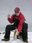 Pesca sul ghiaccio (Icefishing)