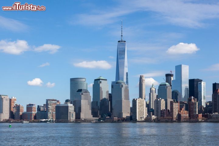 Immagine La skyline di Manhattan con la torre del One World Trade Center, la Freedom Tower di New York City