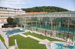 Il complesso termale delle Roemer therme a Baden bei Wien, vicino a Vienna in Austria