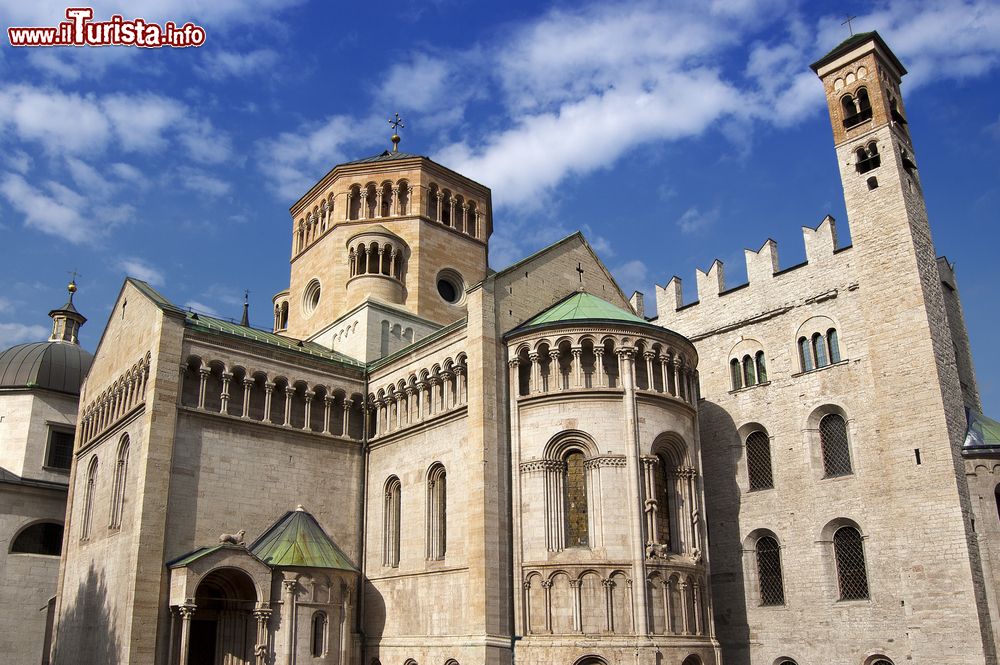 Immagine La Cattedrale di San Vigilio a Trento dove si svolse il primo Concilio Vaticano della Storia della Chiesa