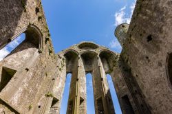 La Cattedrale della Rocca di Cashel senza il tetto