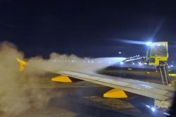 Deicing: easyJet si dimostra una low cost high ...