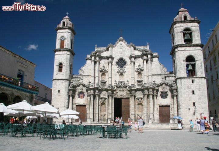 Immagine Plaza de la cathedral havana cuba