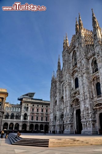 Il Ristorante Cube con il Duomo di Milano