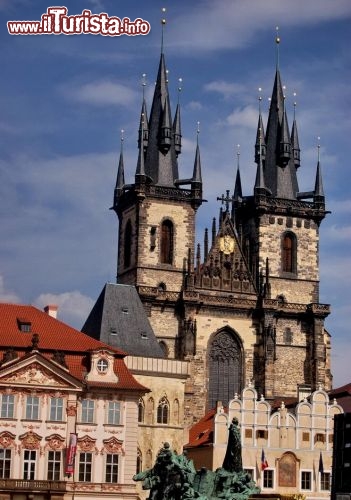 Immagine La facciata di Santa Maria di Tyn a Praga