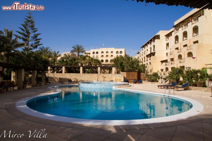 Kempinski San Lawrenz Hotel - Il lusso a Gozo può raggiungere livelli incredibili grazie alle offerte dell'hotel Kempinski. Il resort a 5 stelle si trova nella parte più occidentale dell'isola, non distante dal villaggio di San Lawrenz.