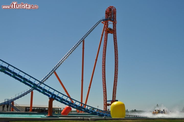 DiVertical in azione a Mirabilandia il water coaster pi alto del mondo