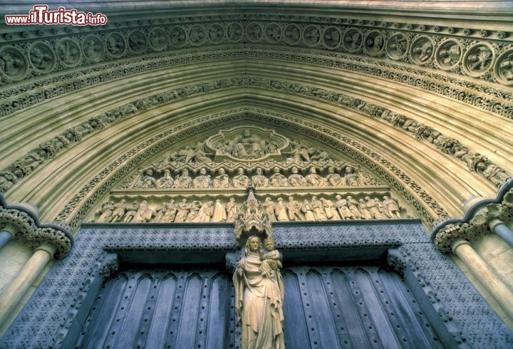 Immagine Dettaglio porta nord Westminster Abbey, Londra - © visitlondonimages/ britainonview