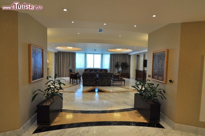 Immagine Ingresso della suite più costosa dell Hotel Corithia Khartoum: l'appartamento presidenziale