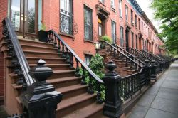 Tipiche abitazioni Brooklyn, New York City © ...