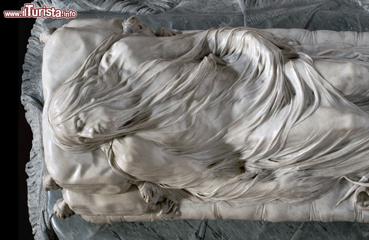 Immagine Cappella e Museo Sansevero Napoli: una delle opere più impressionanti è il Cristo Velato di Giuseppe Sanmartino