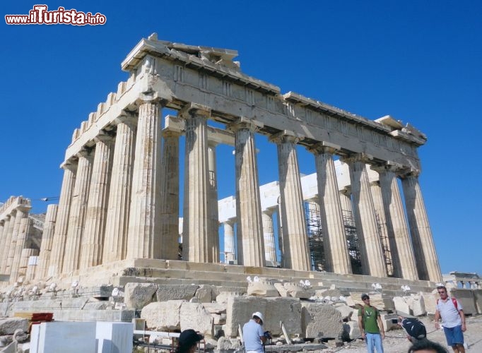 Immagine Il Partenone, il tempio dedicato ad Atena si trova sull'Acropoli di Atene 
