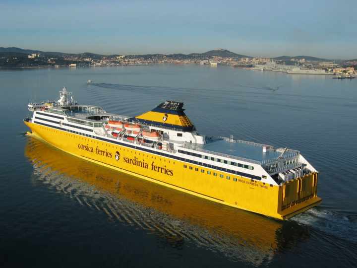 Traghetto gratuito per i bambini verso Sardegna, Corsica e Isola d'Elba | Viaggi 