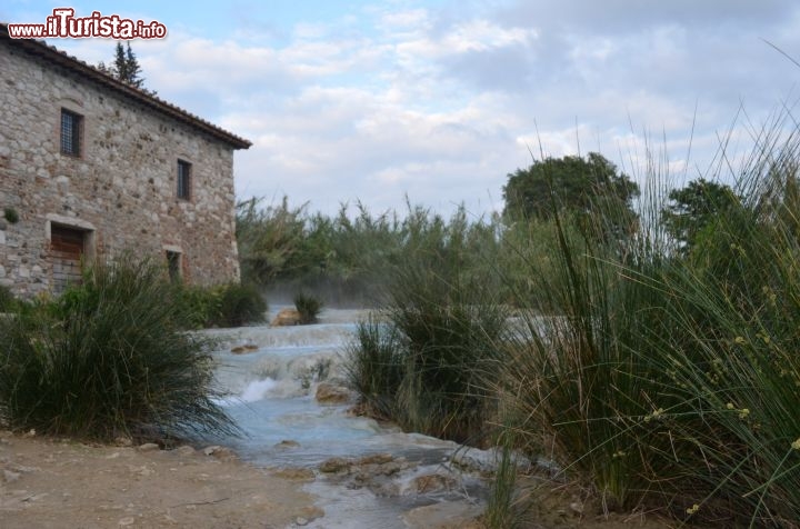 Immagine Saturnia, Toscana esterno delle Terme