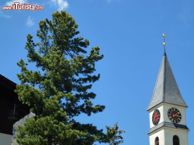 Immagine Campanile della chiesa di Silvaplana, Svizzera