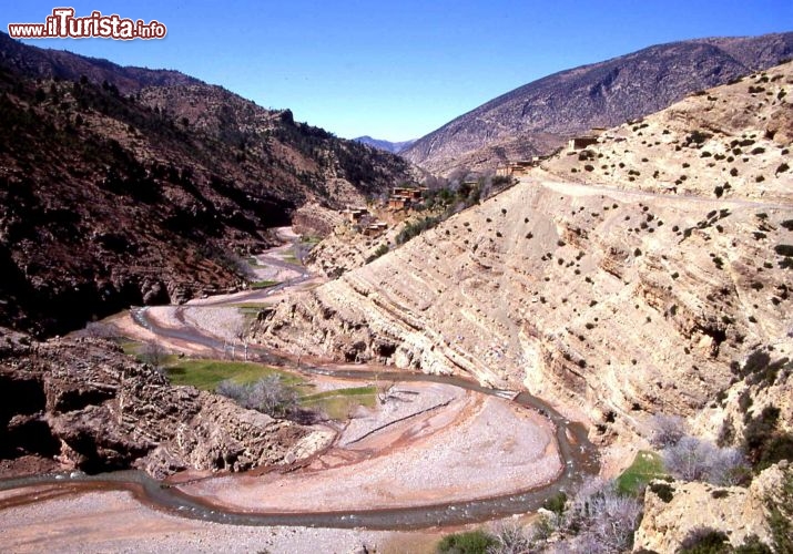 Immagine Atlante Marocco una valle fluviale -  Foto di Giulio Badini