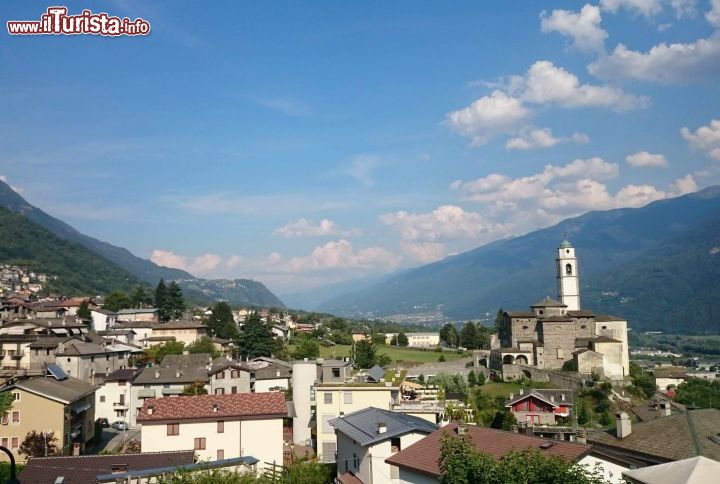 Immagine Berbenno di Valtellina, vista del borgo lombardo - © Aski72 - CC BY-SA 4.0 - Wikipedia