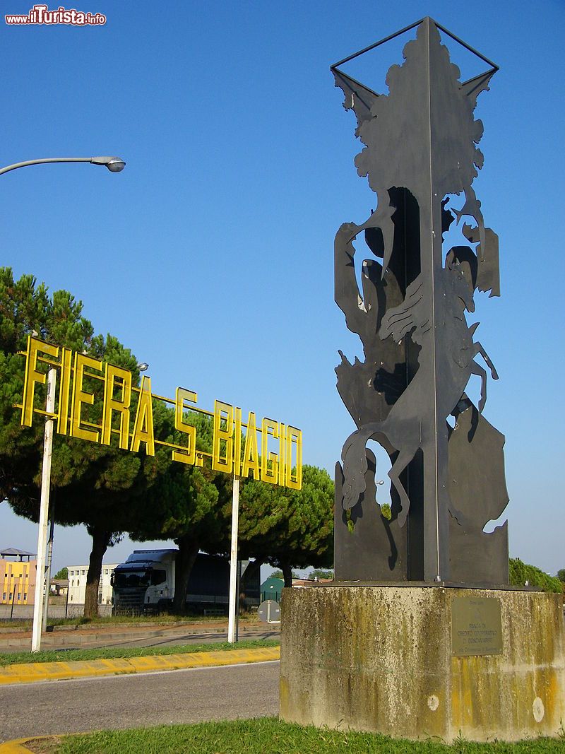 Immagine Entrata della  Fiera di Bovolone, provincia di Verona (Veneto)