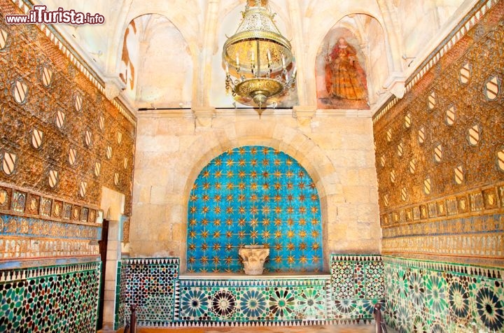 Immagine La cappella della Iglesia San Bartolome si trova a Cordova (Cordoba) in Spagna, Andalusia  - © Aleksandar Todorovic / Shutterstock.com